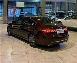 تويوتا أفالون